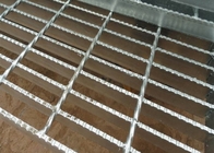 China Gegalvaniseerde Getande Staalgrating voor het Materiaal van de Vloerplaat Q235low Cardon bedrijf