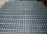 China De zilveren Plaat van het Oppervlakte Geruite Staal, de Warmgewalste Bevloering van de Diamantplaat fabriek