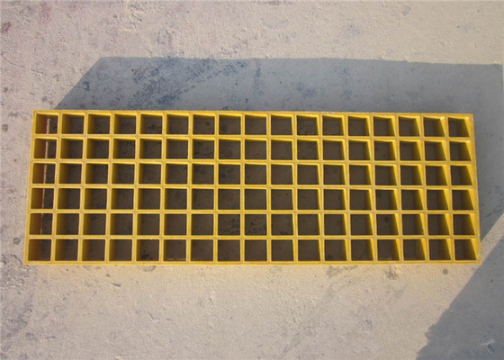 China 38 × 38 × 38 Plastic Vloer die Anti Met hoge weerstand raspen - Glijdend Aardolieplatform leverancier