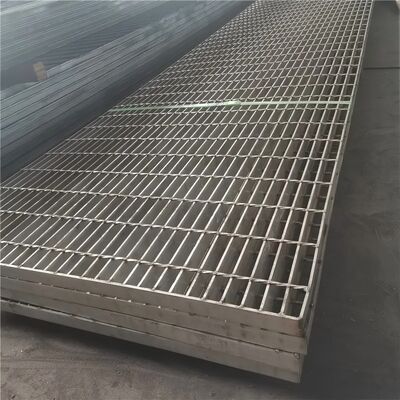 Pressure Welded Stainless Steel Grating with Slip-Resistant Surface and Customizable Sizes for Industrial Platforms
