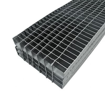 30 x 3 mm zware warm gedompelde gegalvaniseerde stalen roosten voor industriële platforms en drainage