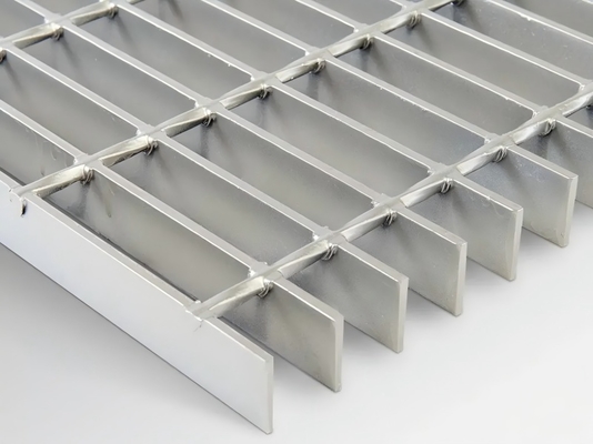 China Fabriek gegalvaniseerd Q235/Q345/SS304 Materiaal Afvoer roestvrij staal rooster