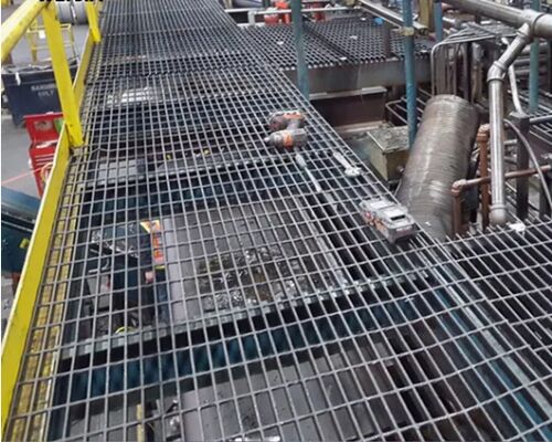 Buiten Hot DIP gegalvaniseerd staal trappenvoet met 25 x 3 tot 100 x 8 lagerbalk en ANSI/NAAMM standaard