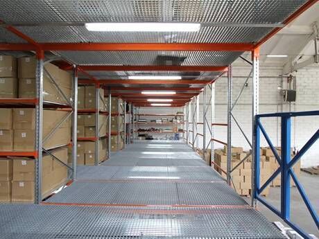Anti-slip-corrosiebestendige, in warmte gegalvaniseerde stalen roosten voor industriële platforms